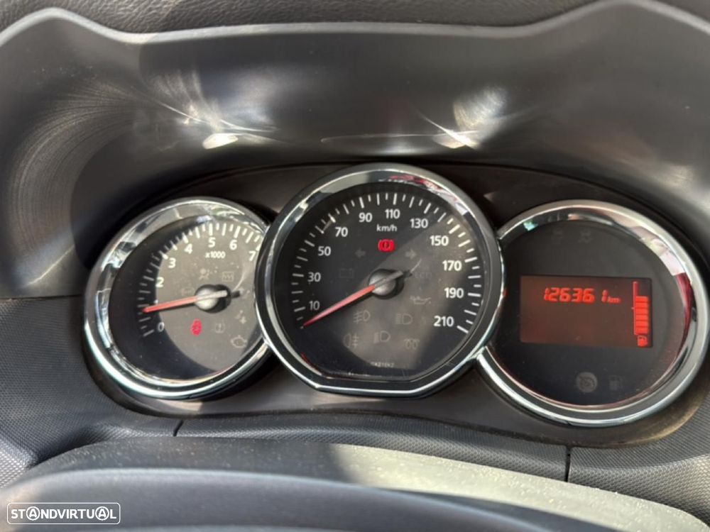 Dacia Duster 1.5 dCi Prestige - 17