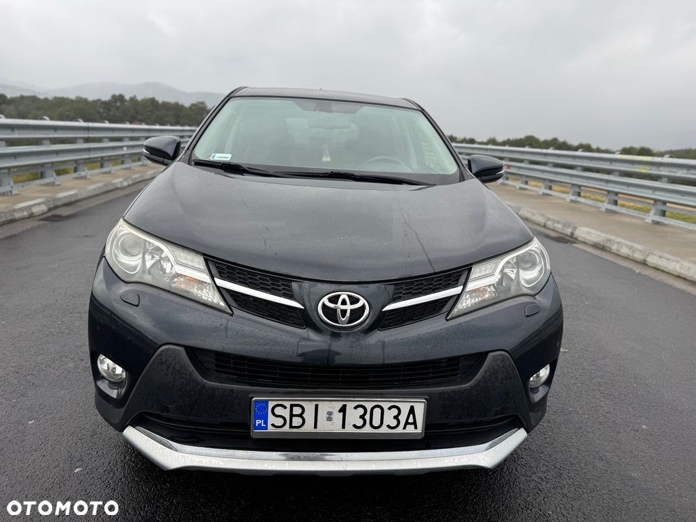 Toyota RAV4 2.0 D-4D Premium - 15