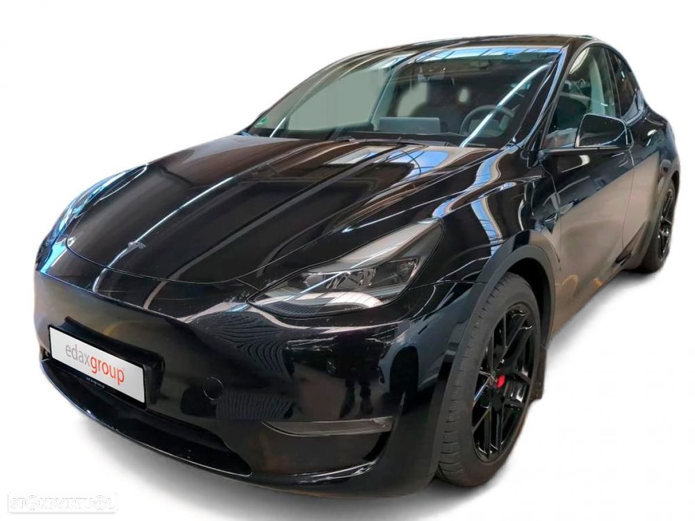 Tesla Model Y Performance Dual Motor AWD - 1