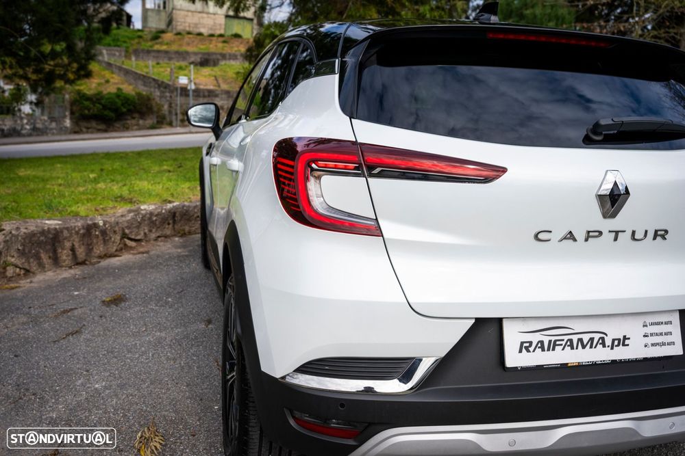 Renault Captur 1.0 TCe Exclusive - 17