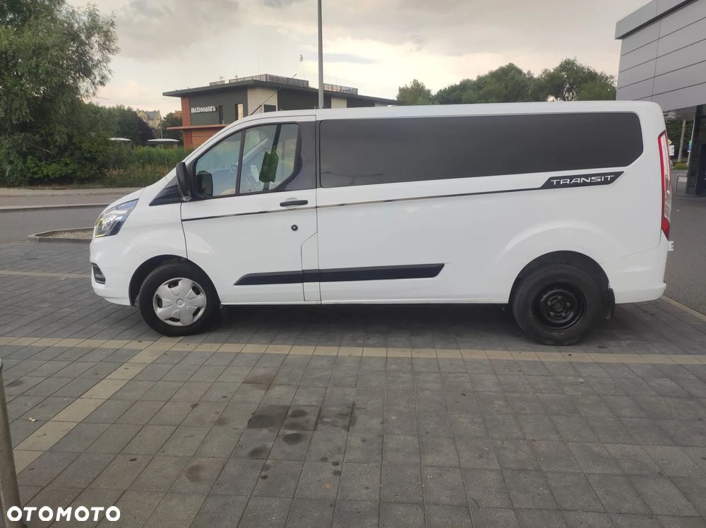 Ford TRANSIT CUSTOM - 12