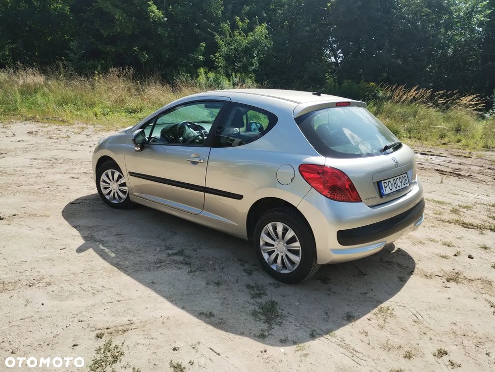 Peugeot 207 1.4 Presence - 4