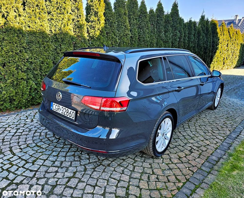 Volkswagen Passat - 24