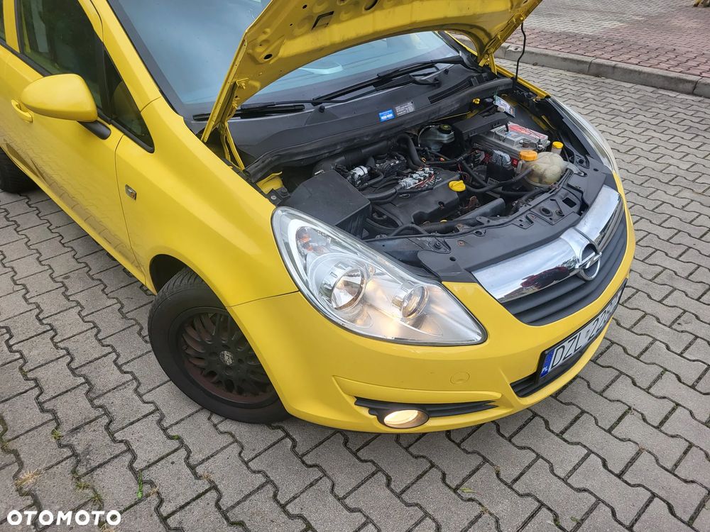 Opel Corsa 1.4 Cosmo - 26