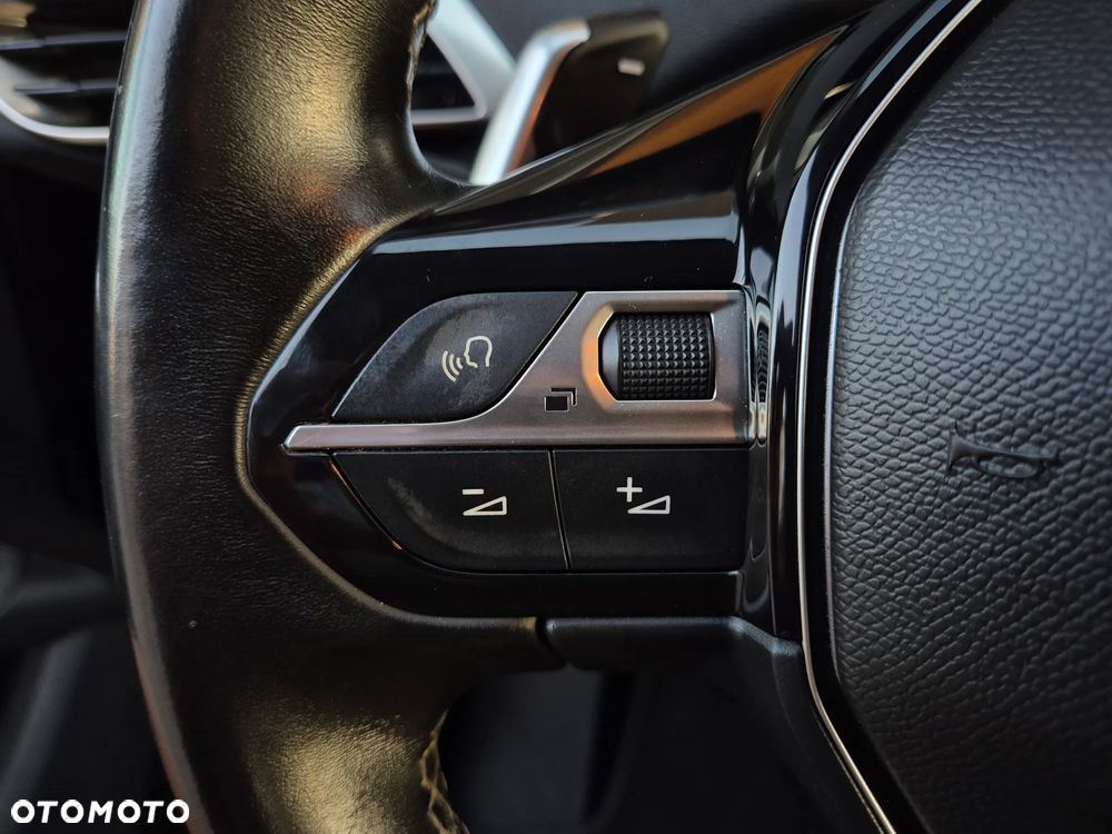 Peugeot 5008 1.5 BlueHDi Allure S&S EAT8 - 12