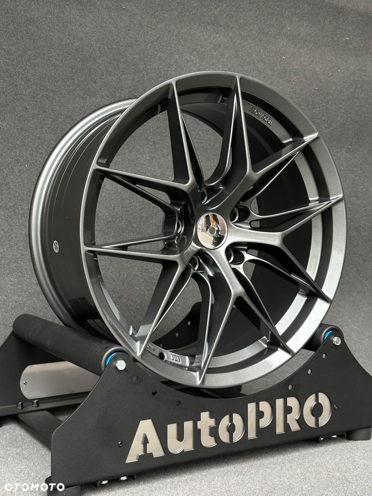 NOWE felgi 18 BMW  GRAFITOWE 5x120 8.5j ET35 F10 Z3 Z4 E46 X1 X3 E83 F25 X5 E90 F30 F32 F34 GT F01 F12 F20 E87 F22 E60 xDrive Opel Insignia JR44 JR21 Styling M Pakiet Forzza Vossen HF7 Japan Racing JR28 alufelgi - 1