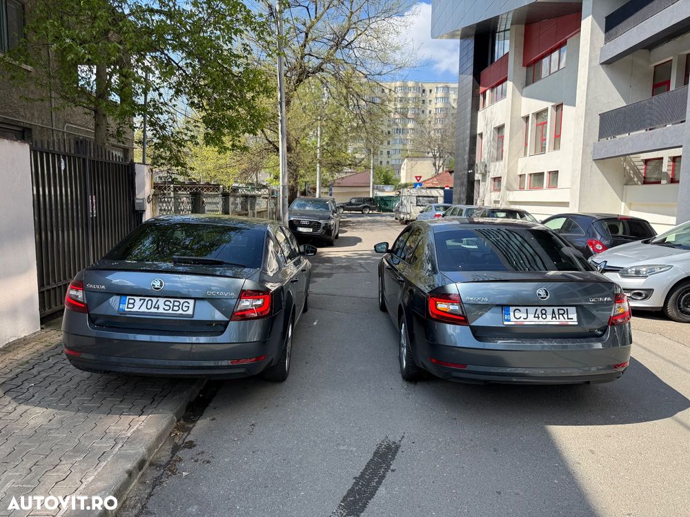 Skoda Octavia 2.0 TDI DSG Style - 17