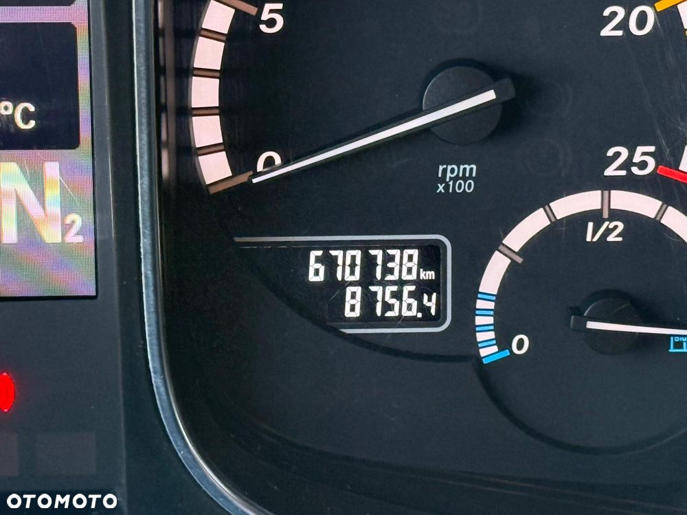 Mercedes-Benz ACTROS 1840 / CHŁODNIA / WINDA / 15 EUROPALET / 6.10 M DŁUGOŚCI / DUŻA KABINA / AUTOMAT / SPROWADZONY / SERWISOWANY / EURO 6 - 25