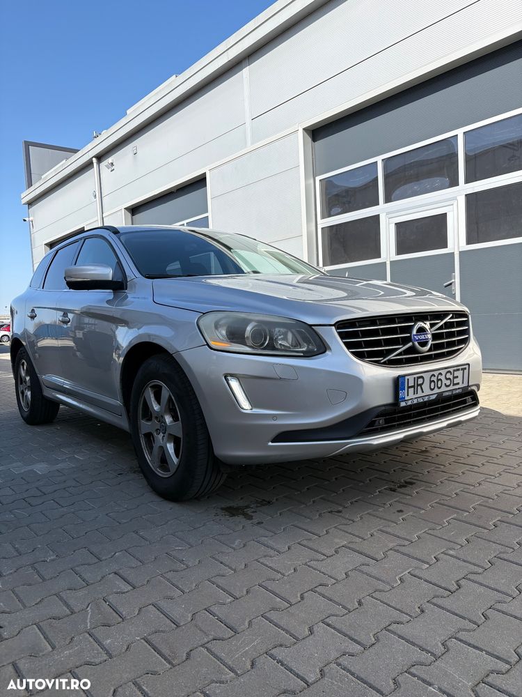 Volvo XC 60 - 4