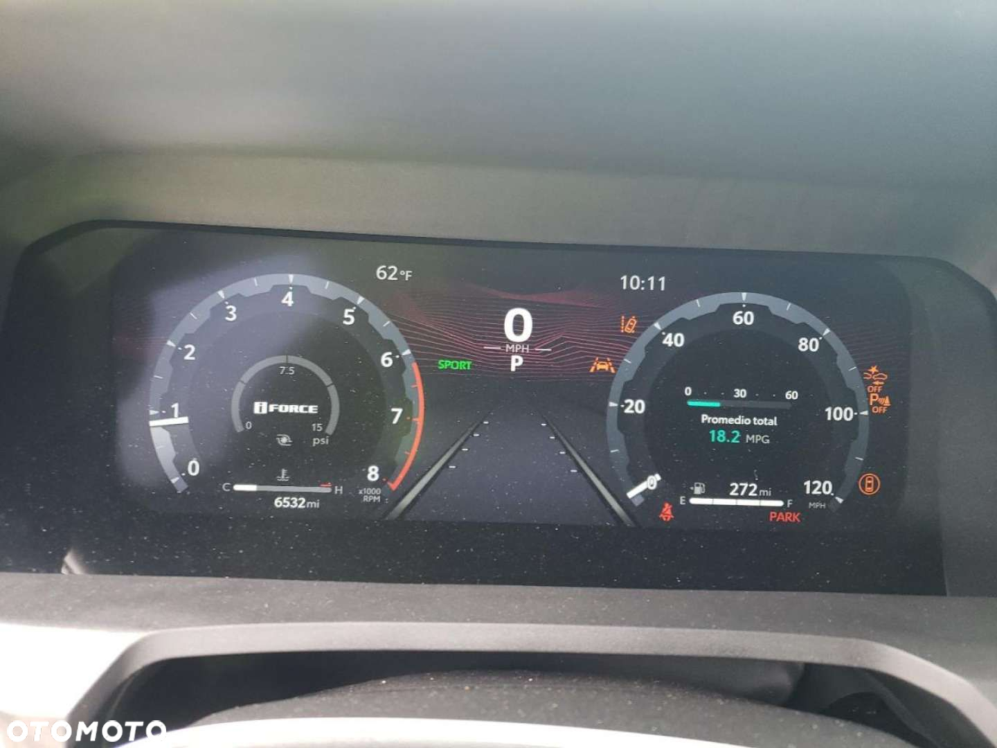 Toyota Tacoma - 4