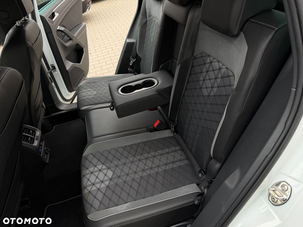Volkswagen Tiguan 1.5 TSI OPF DSG R-Line - 31