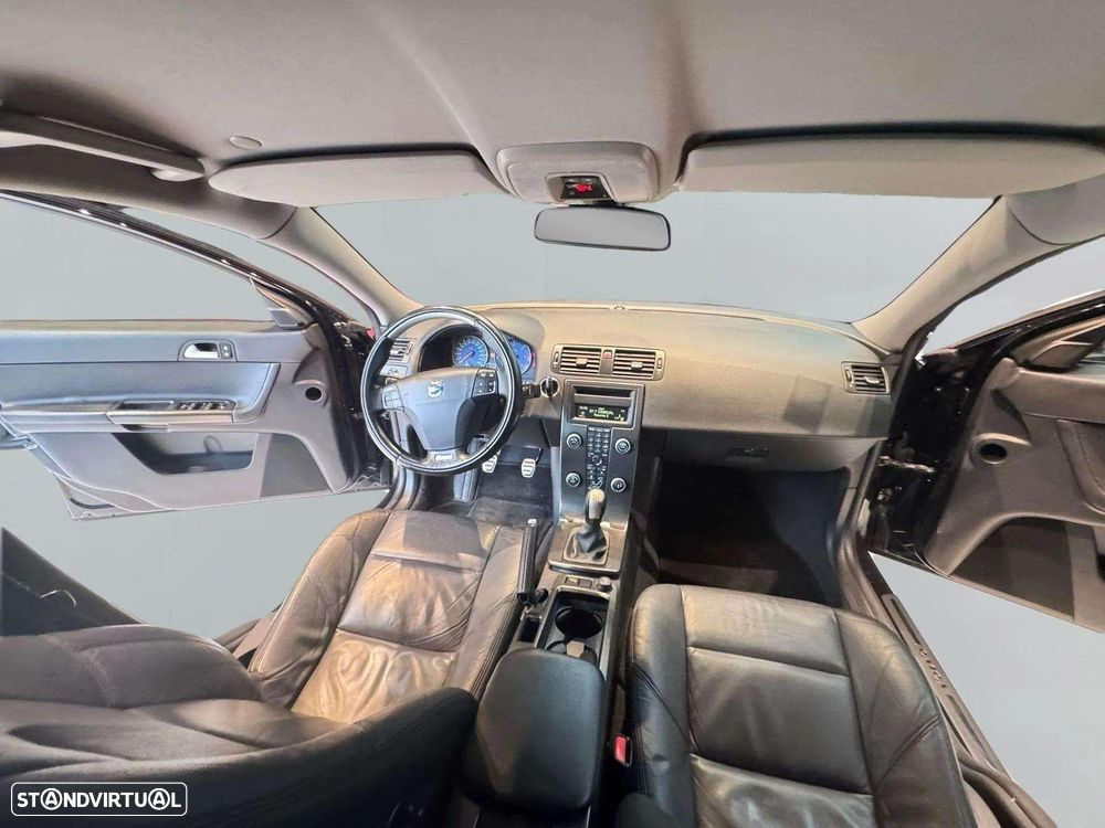 Volvo S40 - 10