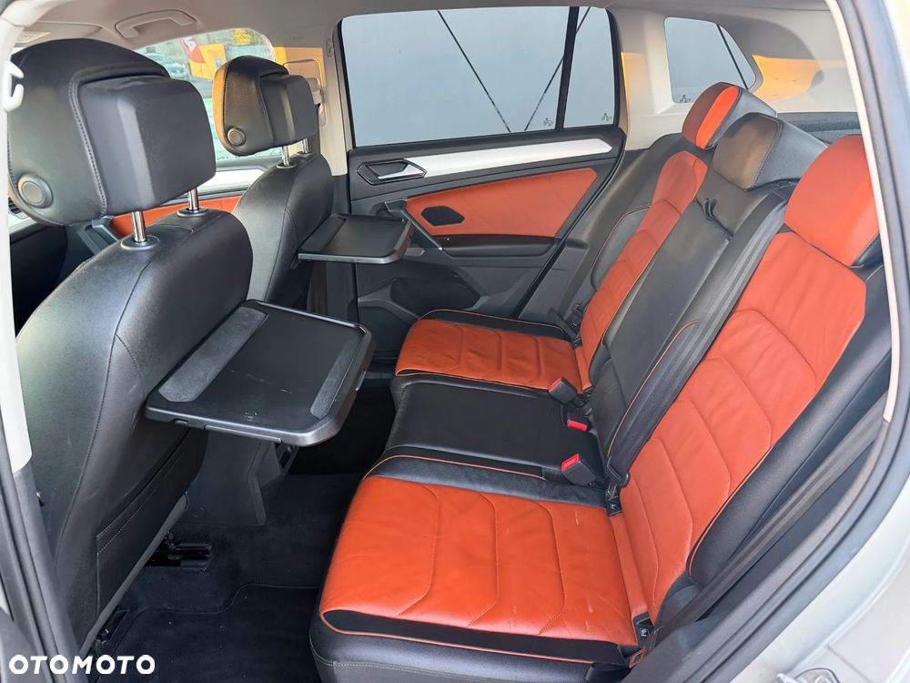 Volkswagen Tiguan 2.0 TDI SCR 4MOTION BlueMotion Technology DSG Lounge Sport & Style - 11