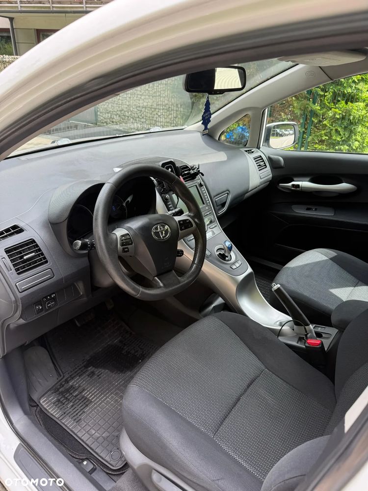 Toyota Auris - 9