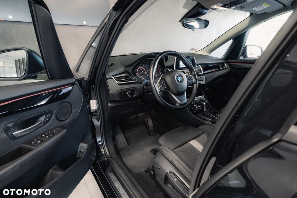 BMW Seria 2 218i GT Sport Line - 10