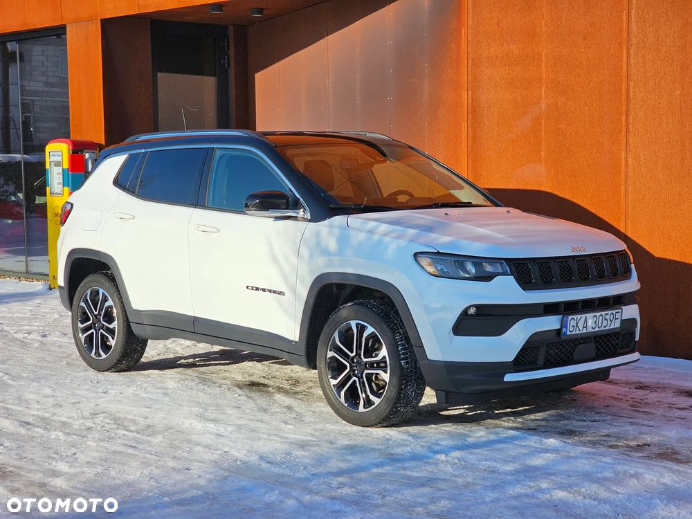 Jeep Compass - 4