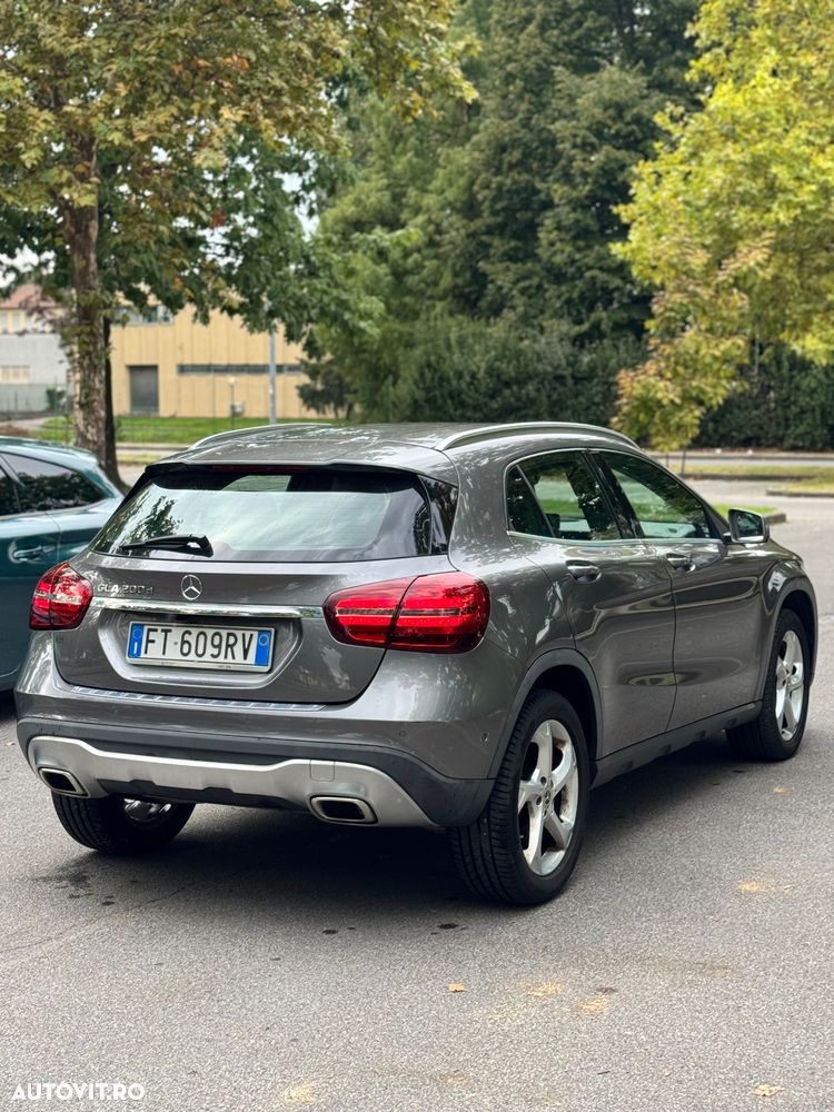Mercedes-Benz GLA 200 (CDI) d 7G-DCT - 4