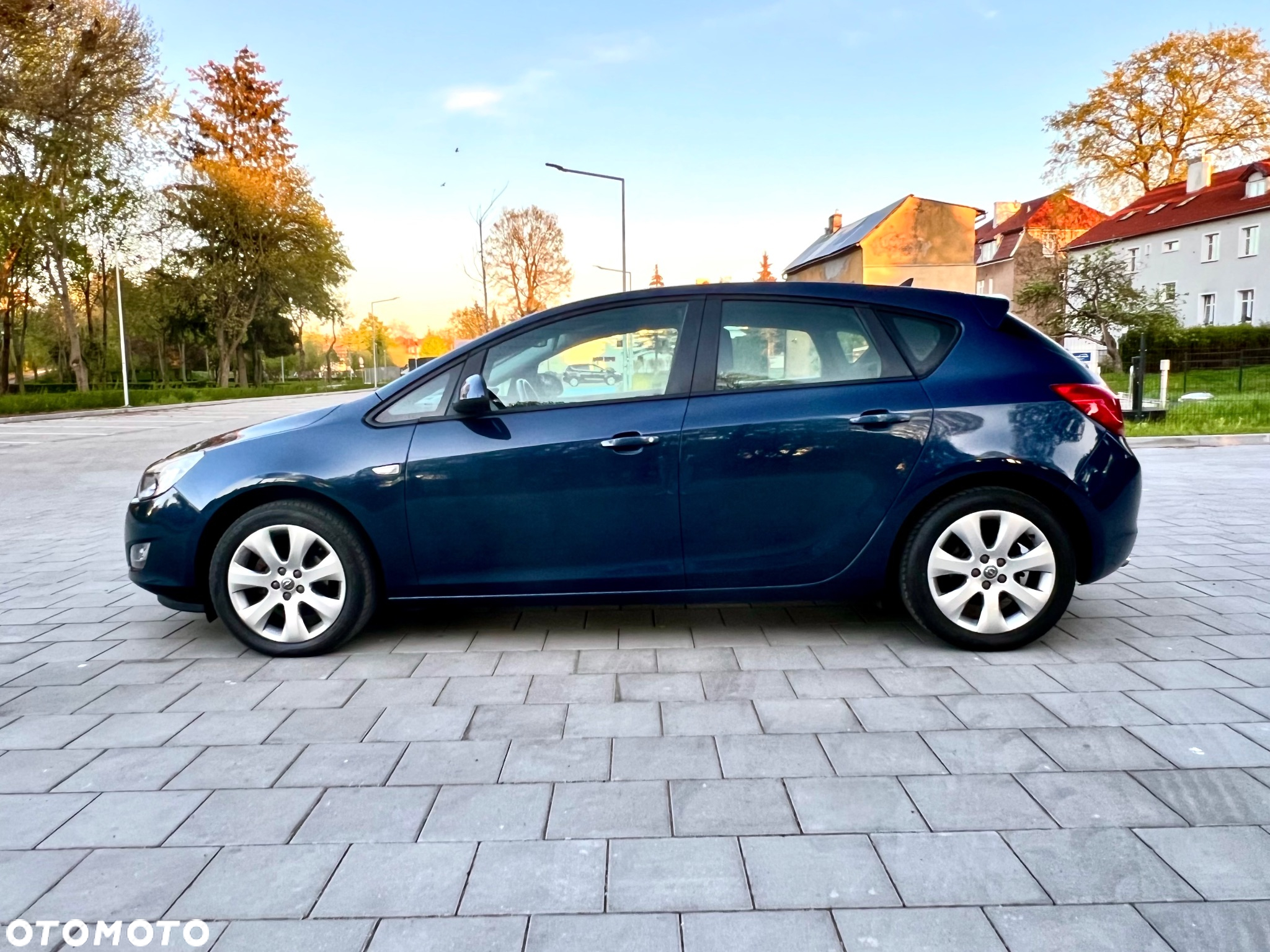 Opel Astra 1.4 Turbo Automatik Cosmo - 13