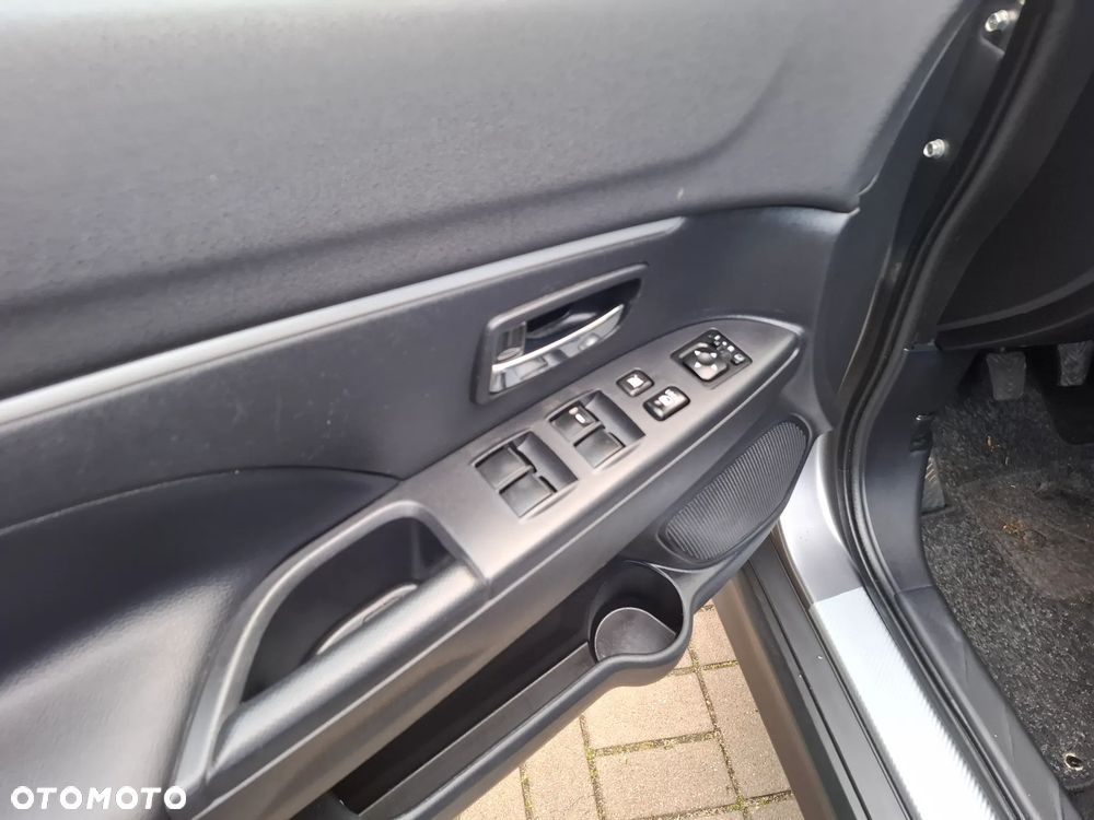Mitsubishi ASX 1.8 DI-D 2WD Klassik Kollektion+ - 16