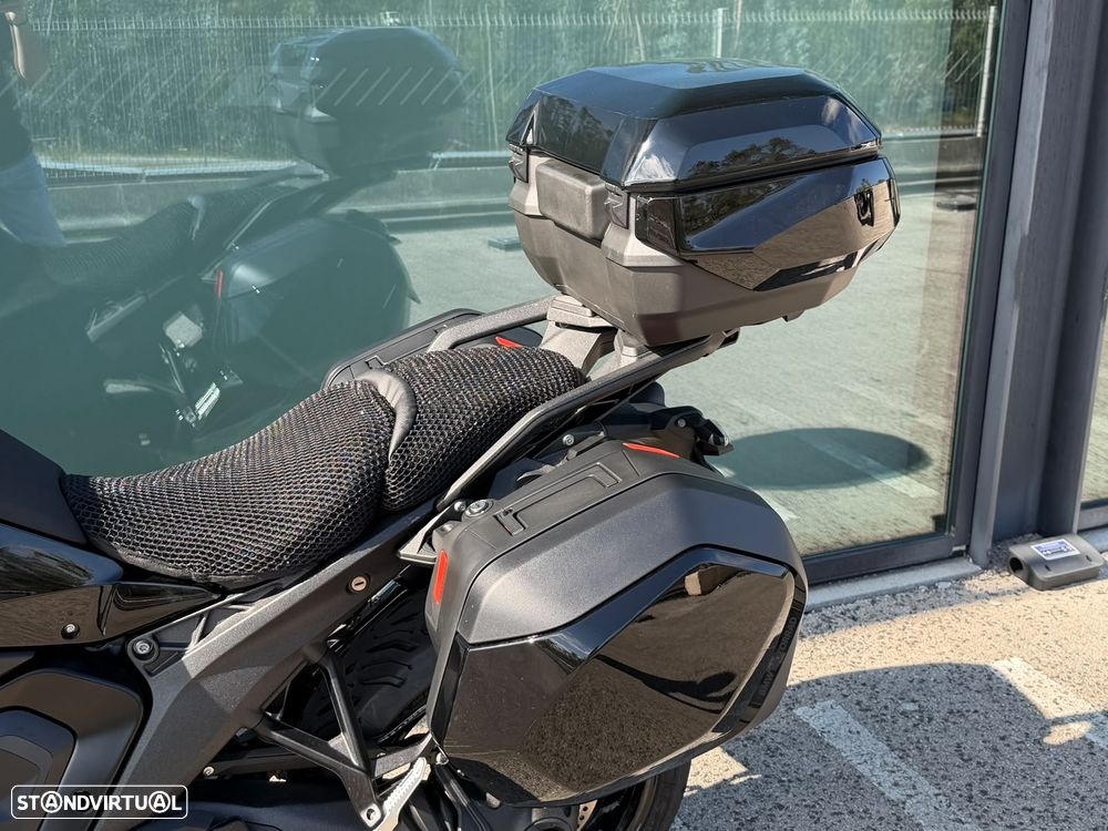 BMW R 1300 RS - 16