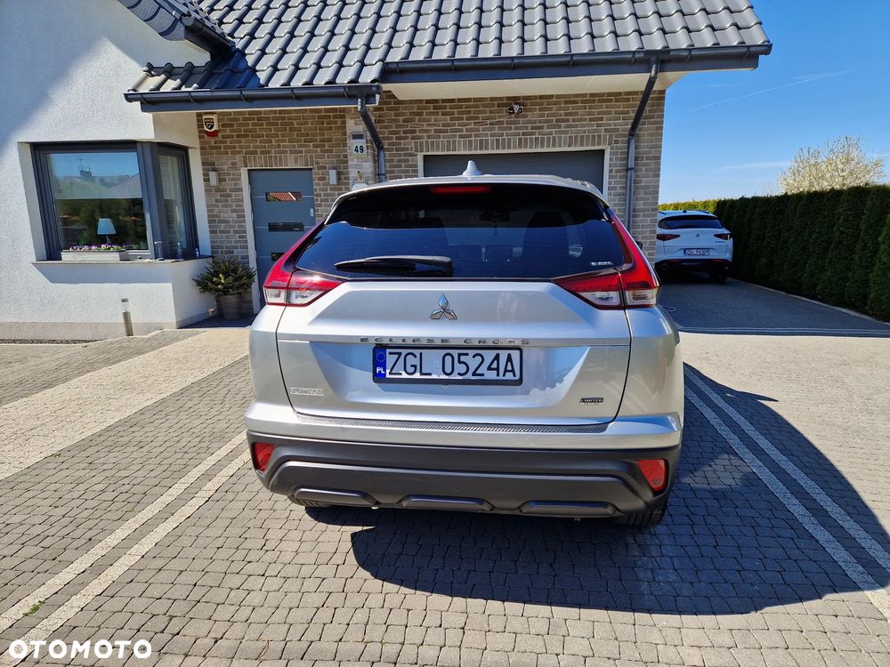 Mitsubishi Eclipse Cross - 5