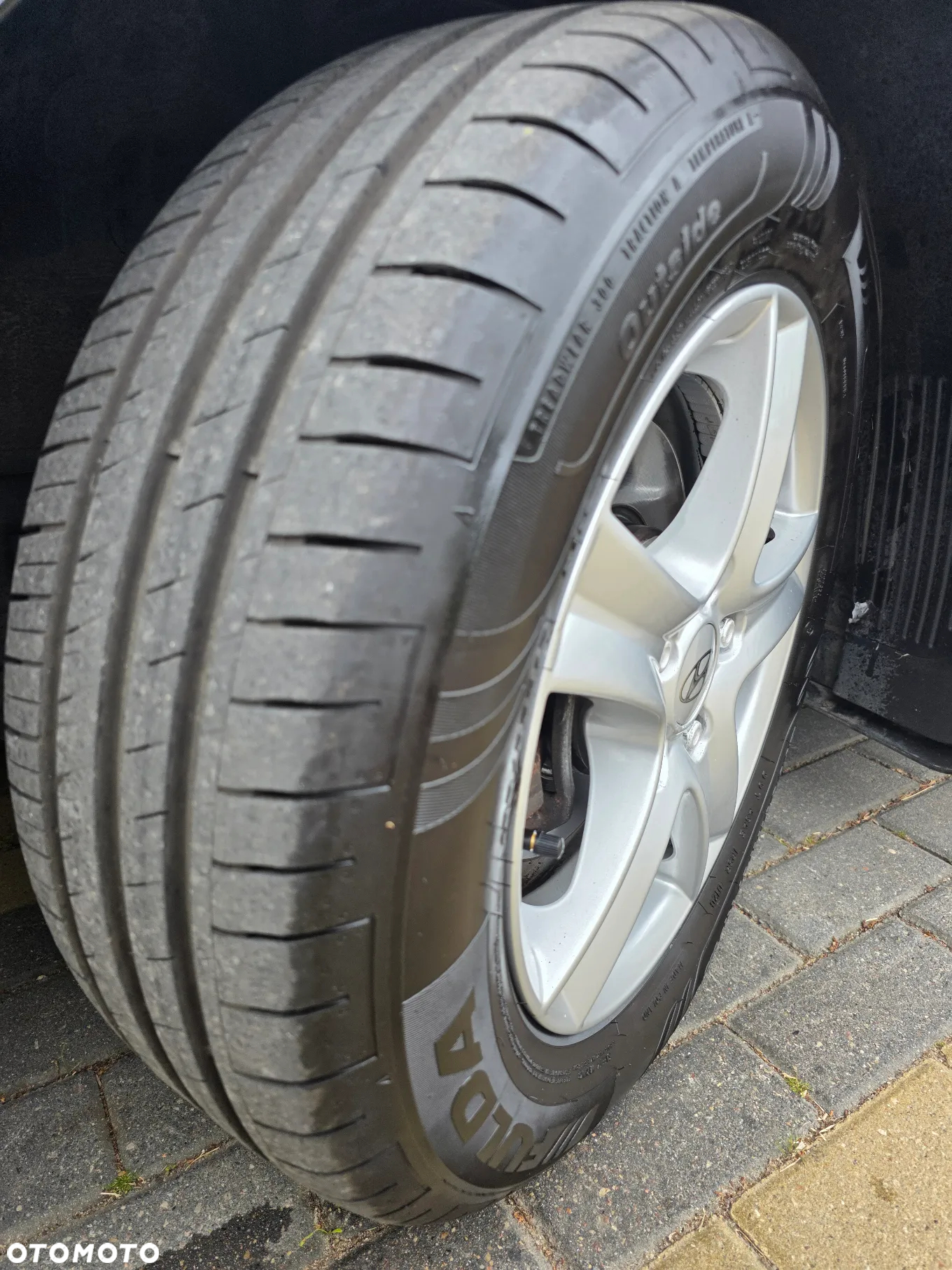 Hyundai i30 1.6 Premium - 12