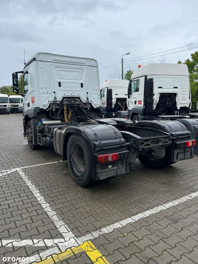 Mercedes-Benz Actros MP4 - 5