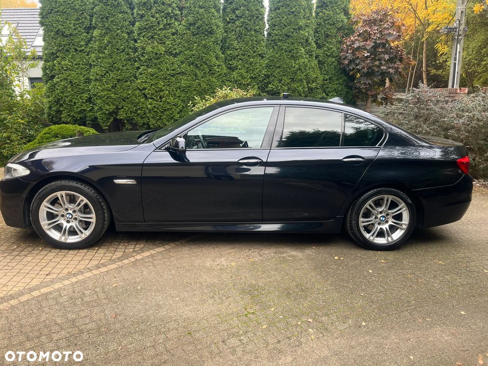 BMW Seria 5 528i xDrive - 1