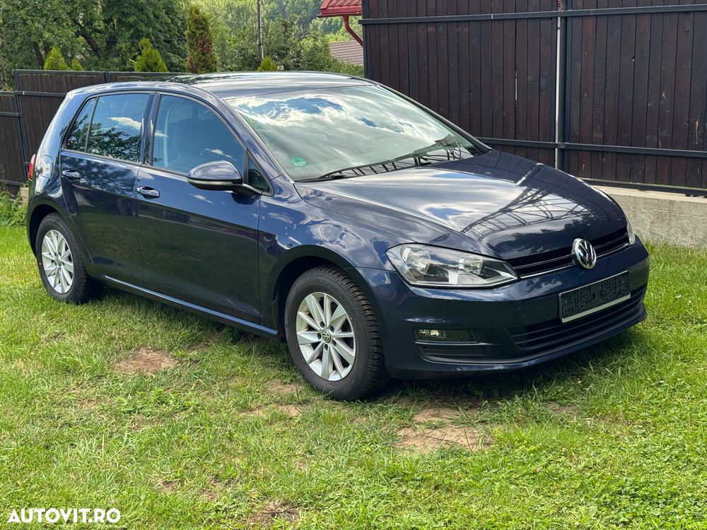 Volkswagen Golf - 23