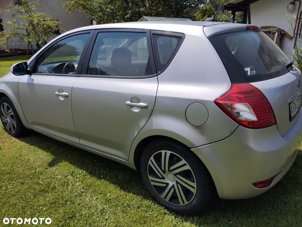 Kia Ceed 1.6 Crdi M Euro2012 - 2