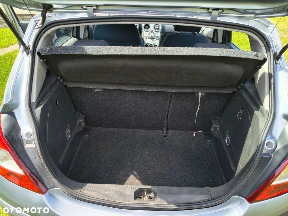 Opel Corsa 1.2 16V Enjoy - 10