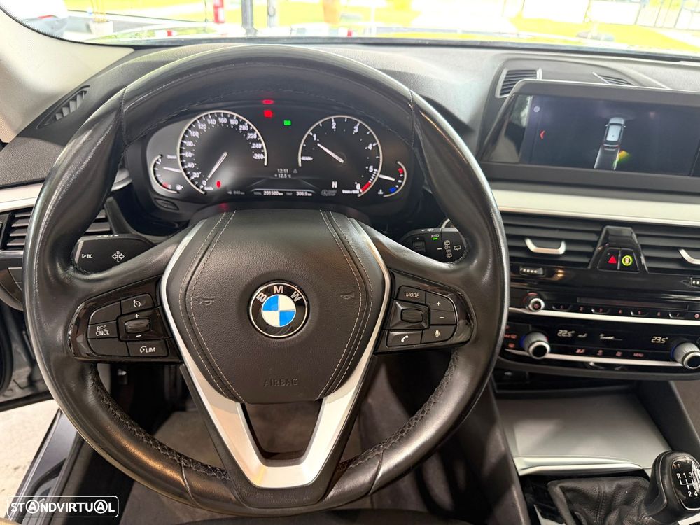 BMW 520 d Line Luxury - 24