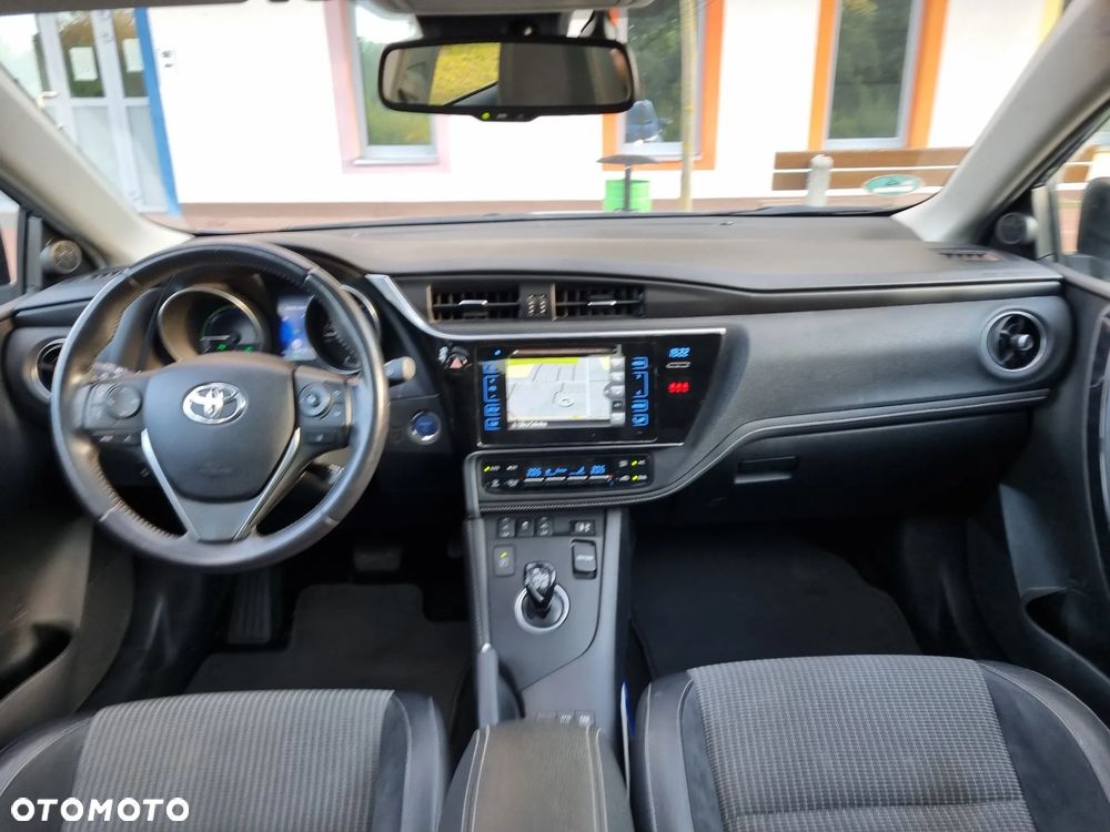 Toyota Auris 1.8 VVT-i Automatik Executive - 27