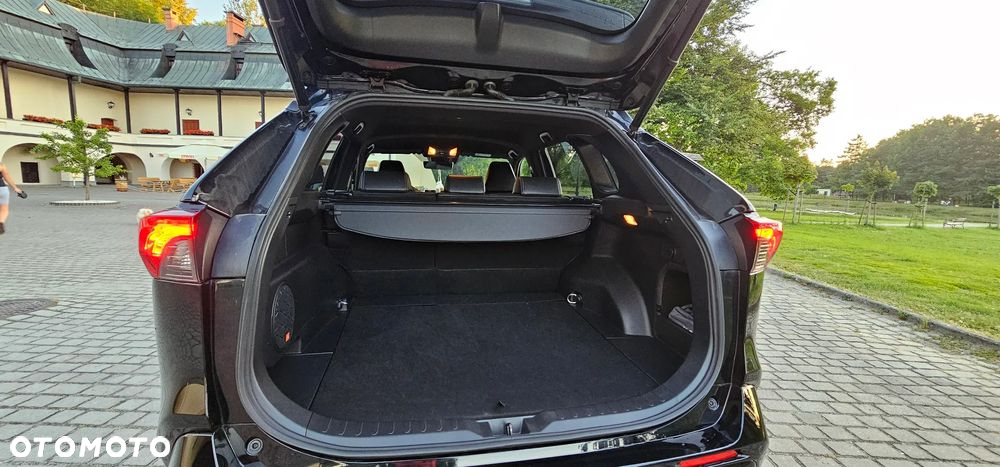 Toyota RAV4 2.5 Hybrid Black Edition by JBL 4x4 - 25