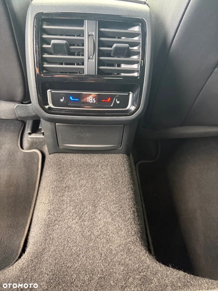 Volkswagen Arteon 2.0 TSI R-Line DSG - 10