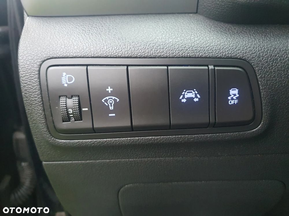 Hyundai Tucson 1.6 GDI BlueDrive Style 2WD - 12