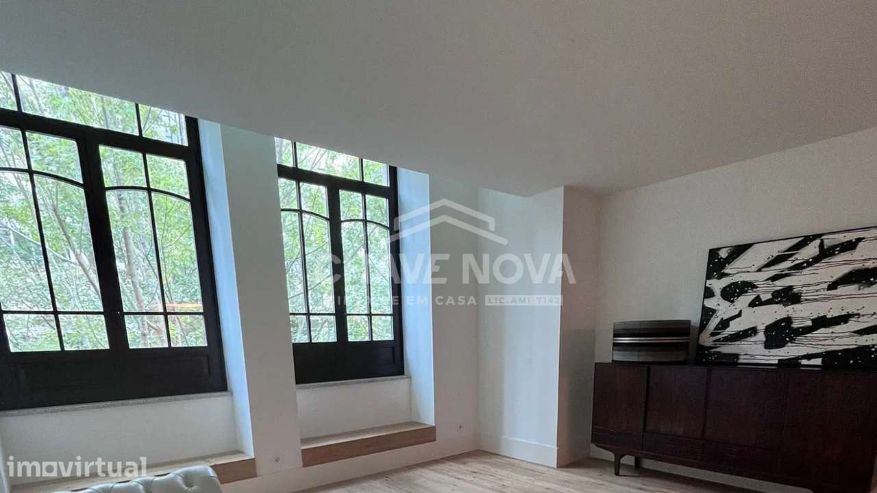 T2 Novo com 2 lugares de garagem / Edifício Bonjardim / Baixa do Porto - Grande imagem: 2/18