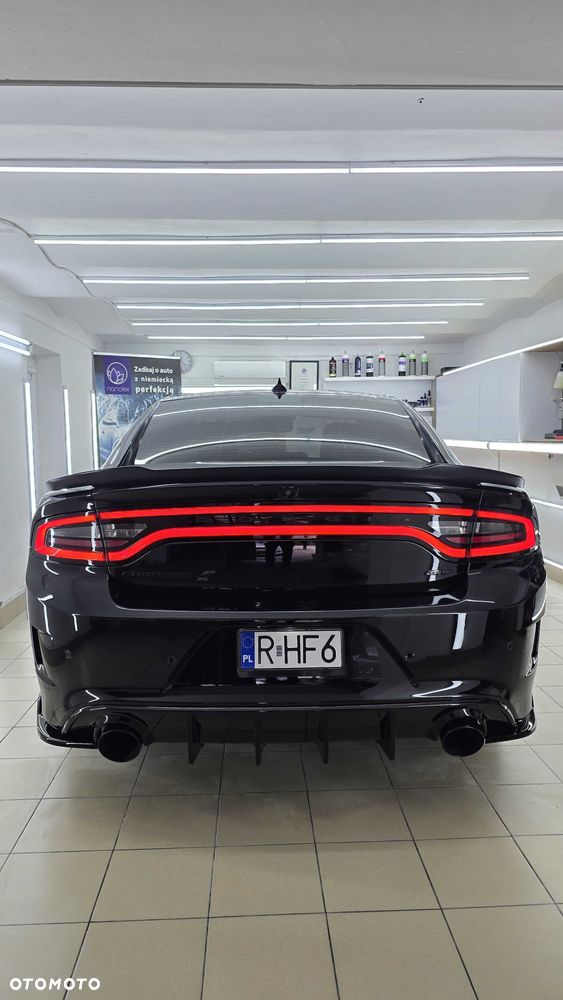 Dodge Charger - 6