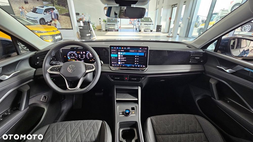 Volkswagen Tiguan - 33