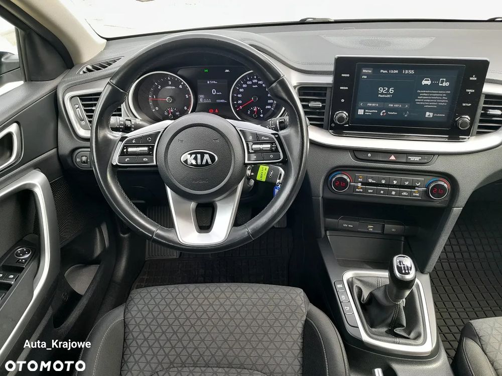 Kia Ceed 1.6 CRDi mHEV M - 10