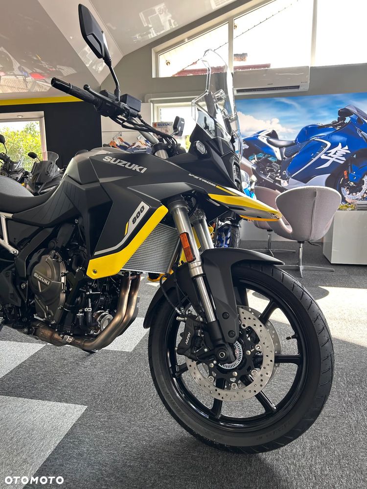 Suzuki V-STROM - 8