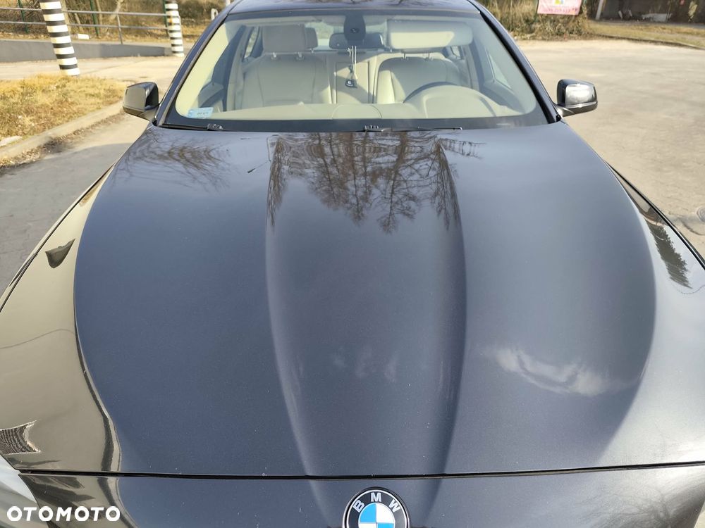 BMW Seria 5 530d xDrive - 16