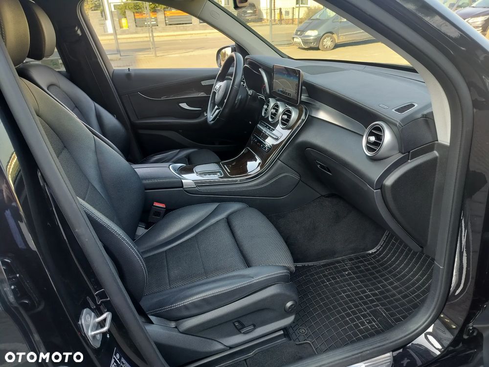 Mercedes-Benz GLC 200 4-Matic - 22