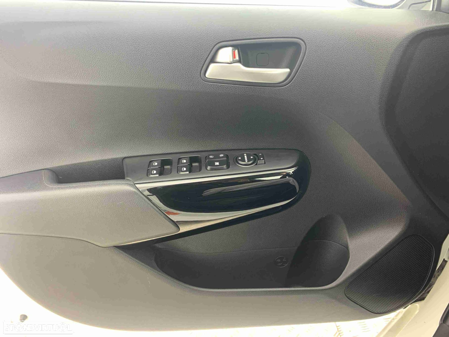 Kia Picanto 1.0 CVVT Urban - 11