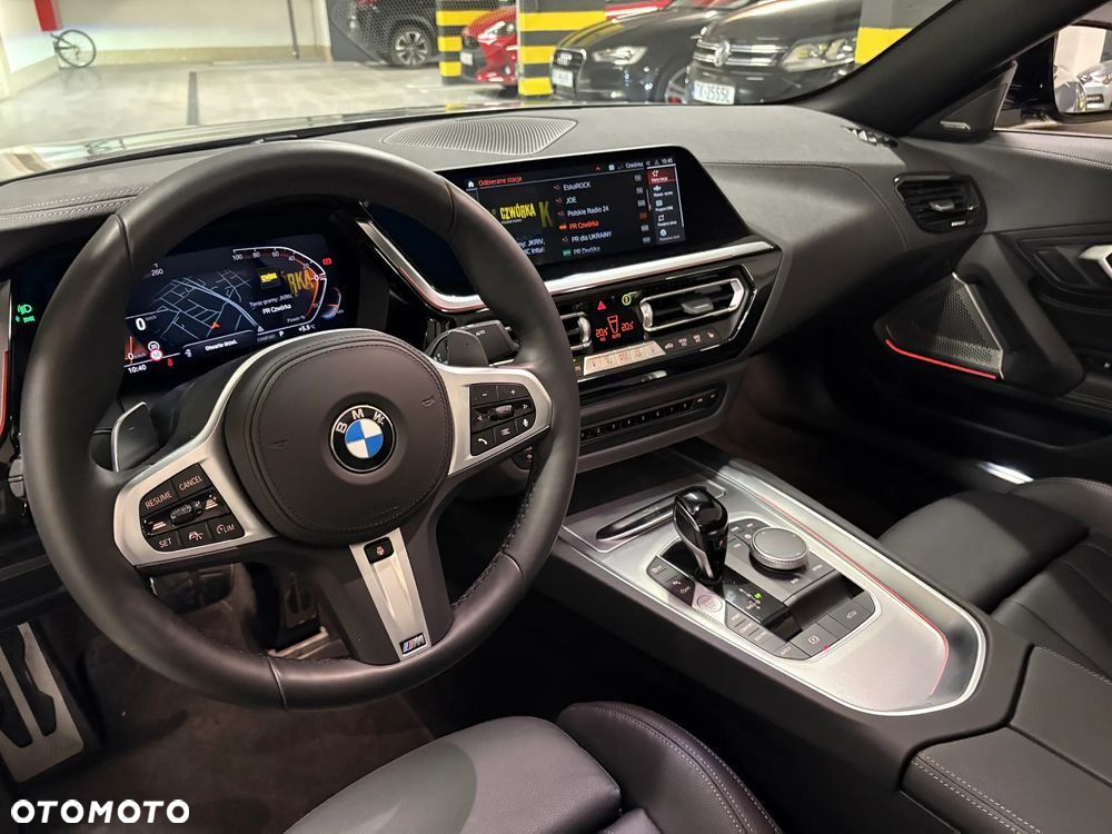 BMW Z4 sDrive20i - 18