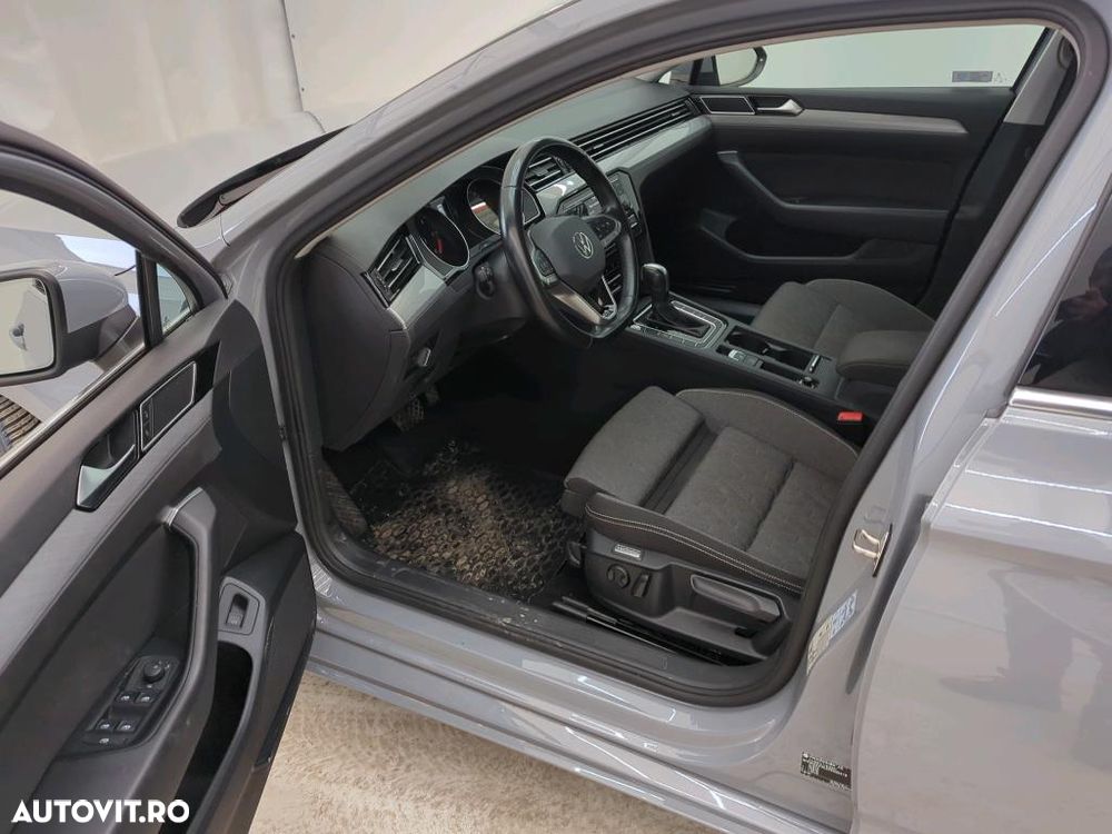 Volkswagen Passat 2.0 TDI DSG Comfortline - 3