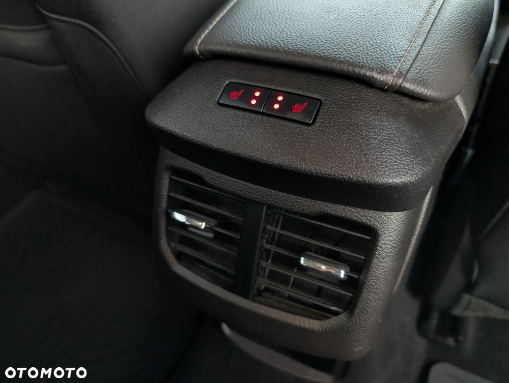 Ford Mondeo 2.0 EcoBlue Trend - 19