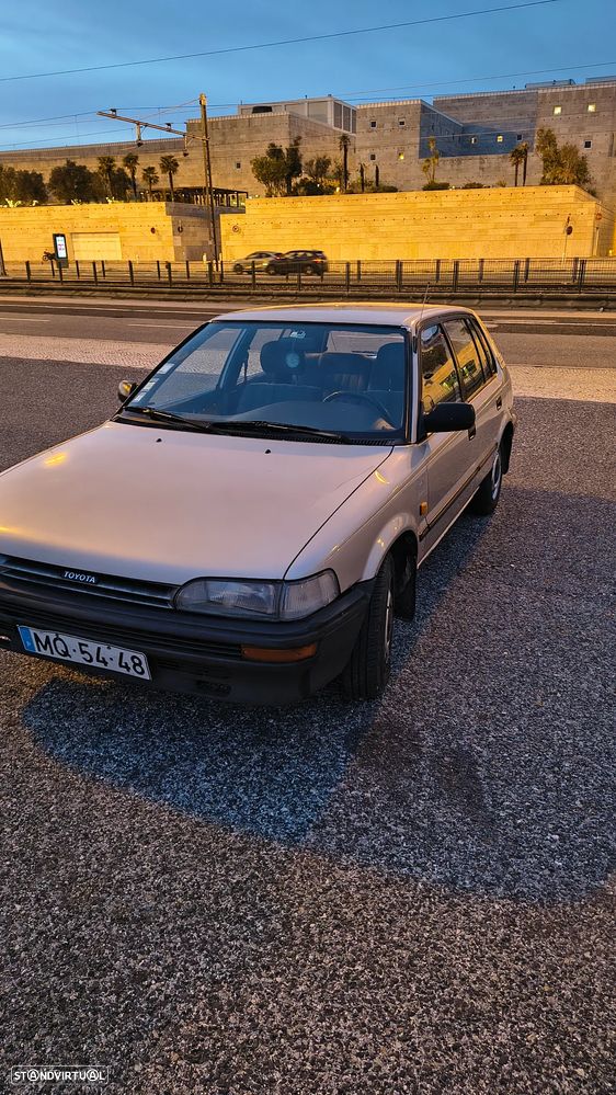 Toyota Corolla LB. 1.3 Cristal Line - 1