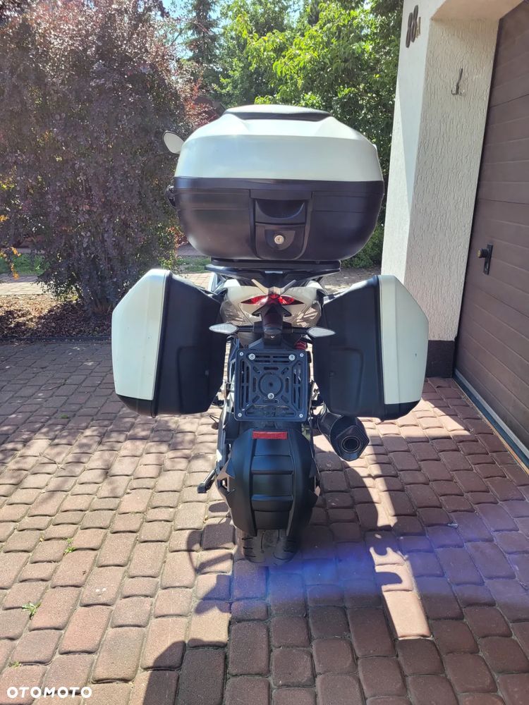 Aprilia Caponord - 6