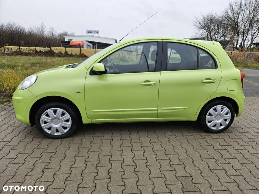 Nissan Micra - 2